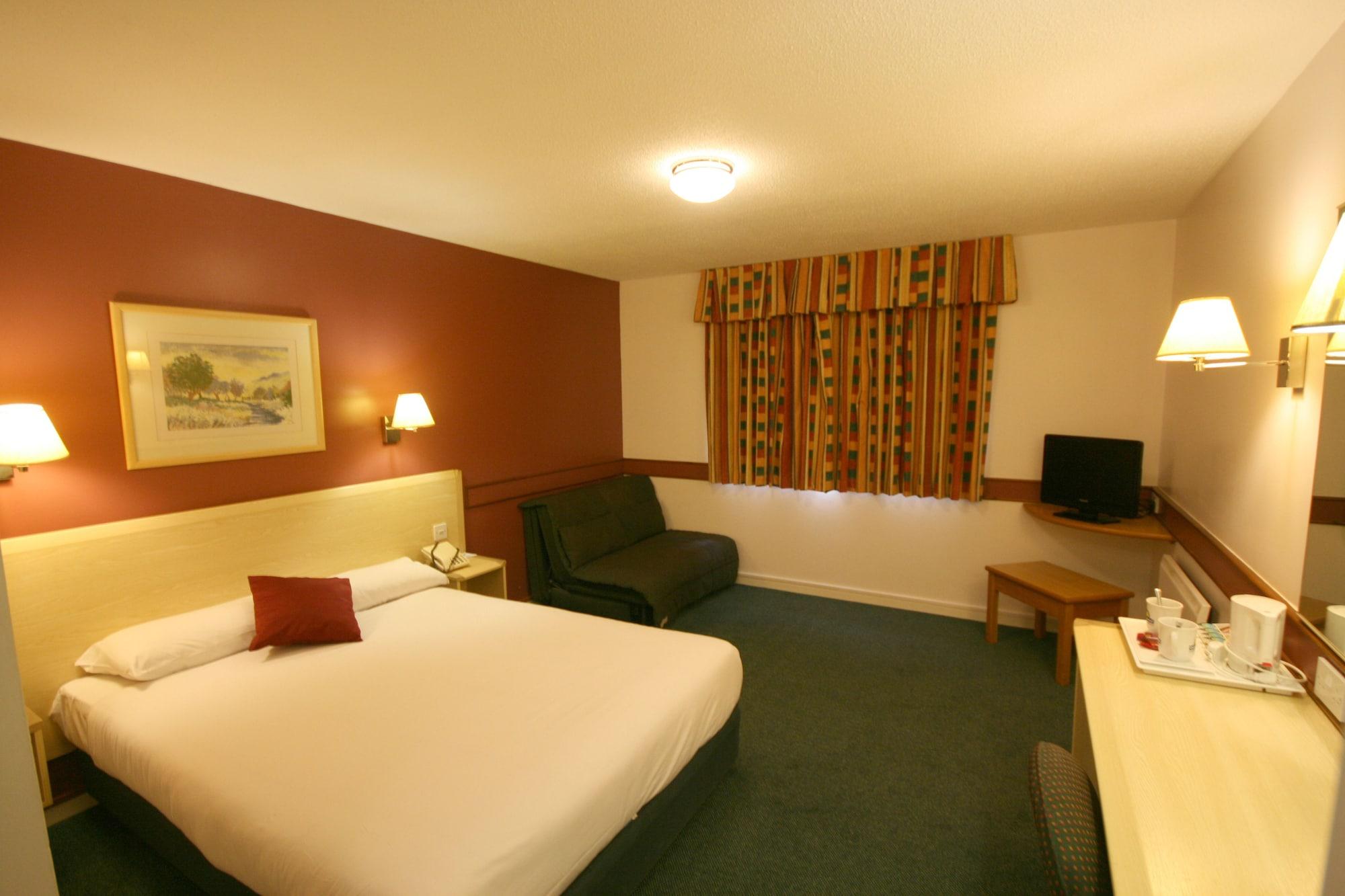 Days Inn Bradford M62 Dış mekan fotoğraf